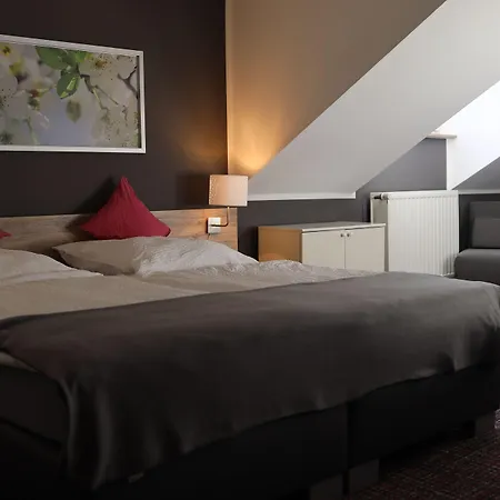 Szálloda Ilvericher Hof 3*