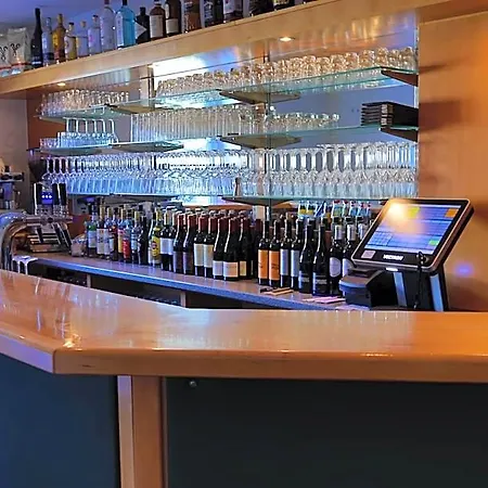 Ilvericher Hof Hotel 3*